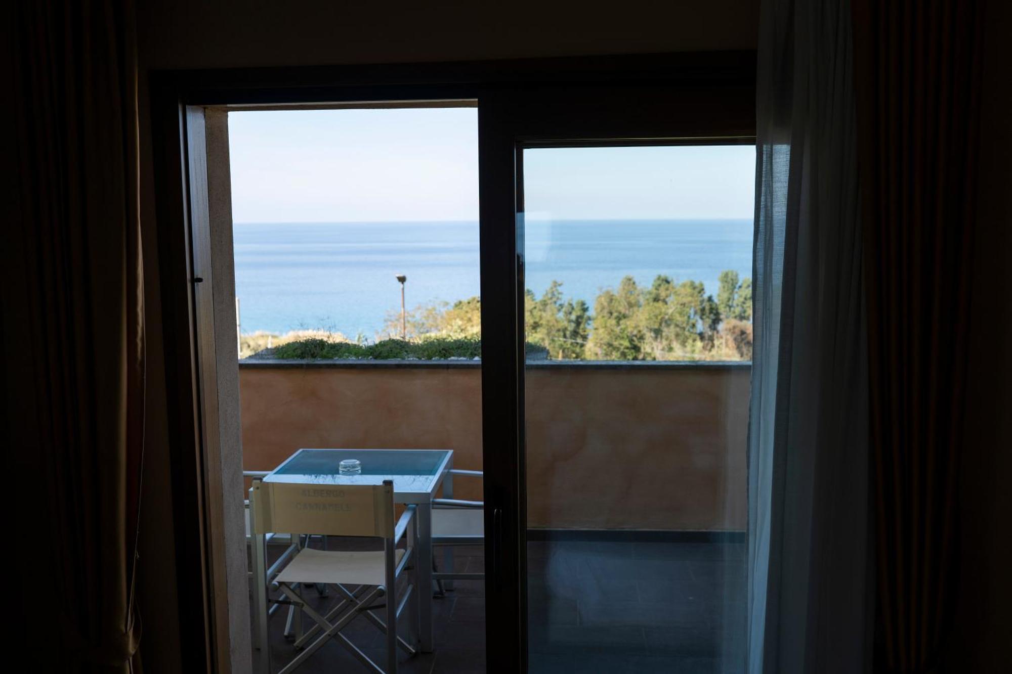 Unico Cannamele Escape Tropea By Life Resorts Parghelia Exterior photo